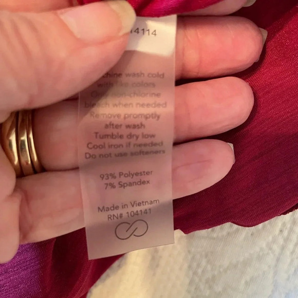 Calia Carrie Underwood Twisted Back Scoop Neck Front Workout Tank Top EUC XS - Picture 8 of 9